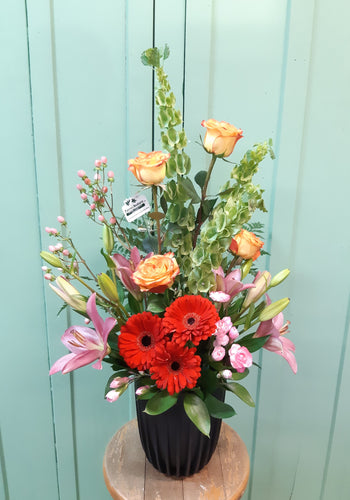 Bouquet avec Gerberas, Roses et Lys Orientaux