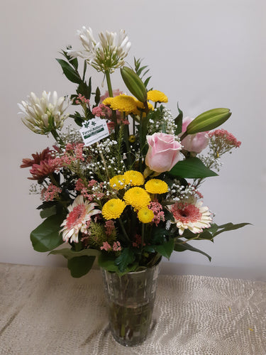 Bouquet avec Gerberas, Roses et Agapanthus