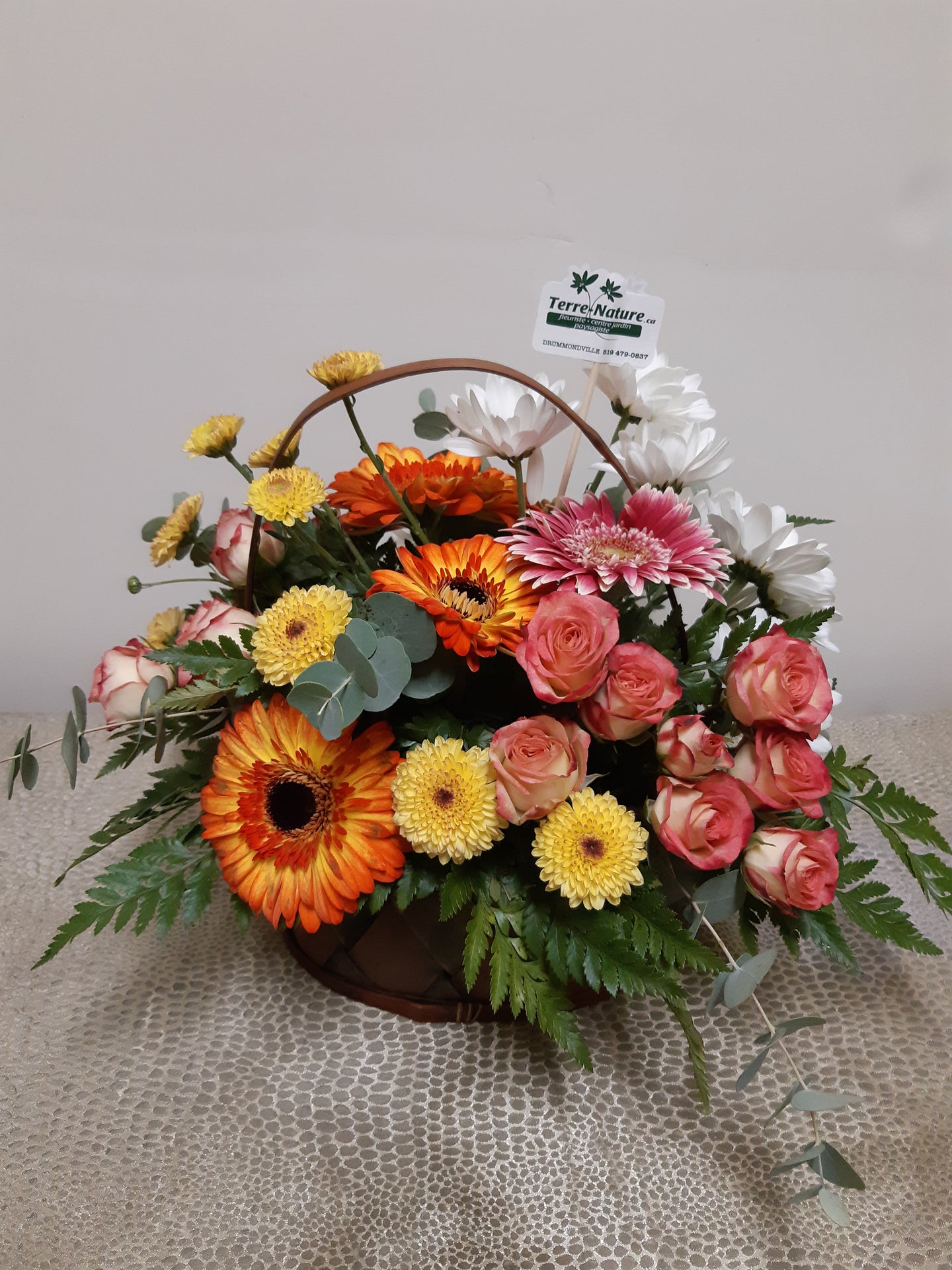 Bouquet avec Roses, Gerberas et Marguerites