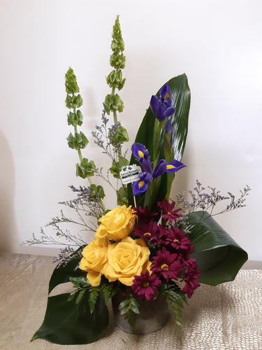Bouquet avec Iris, Roses et Marguerites