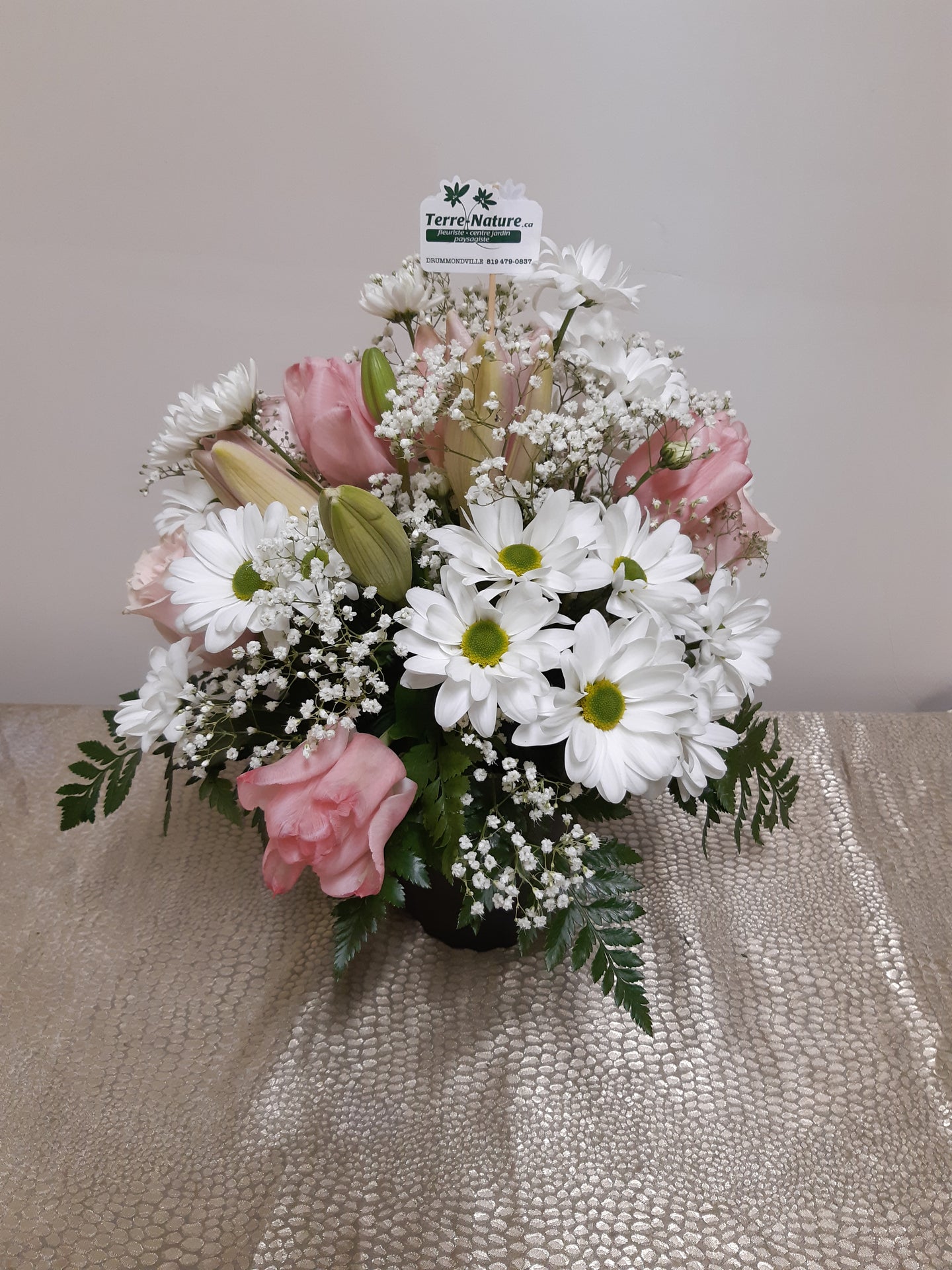 Bouquet avec Tulipes, Marguerites et Lys