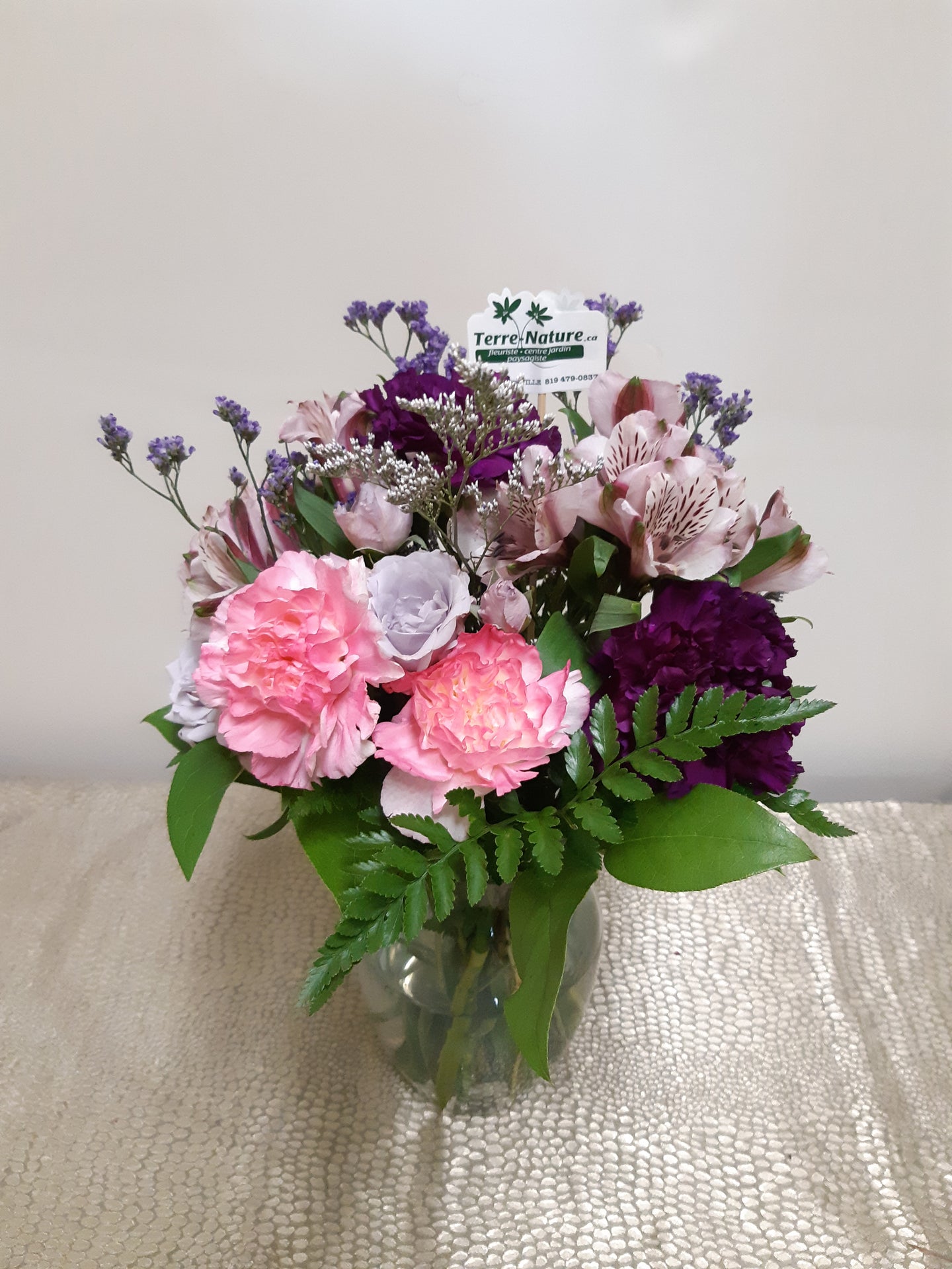 Bouquet avec Œillets et Alstroemerias