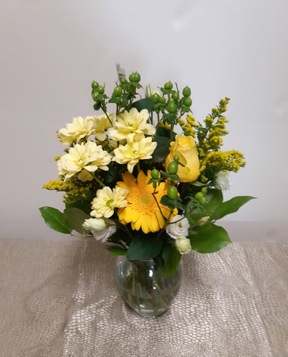 Bouquet chaleureux dans les tons de jaune