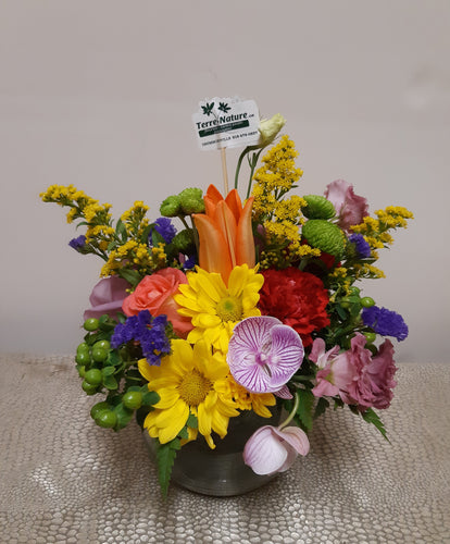 Bouquet dynamique et coloré avec Roses et Marguerites