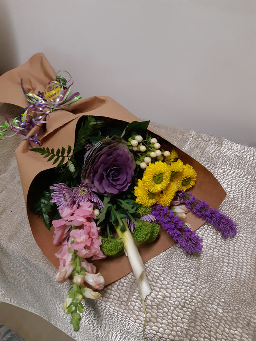 Bouquet de fleurs mixtes selon l'arrivage du jour