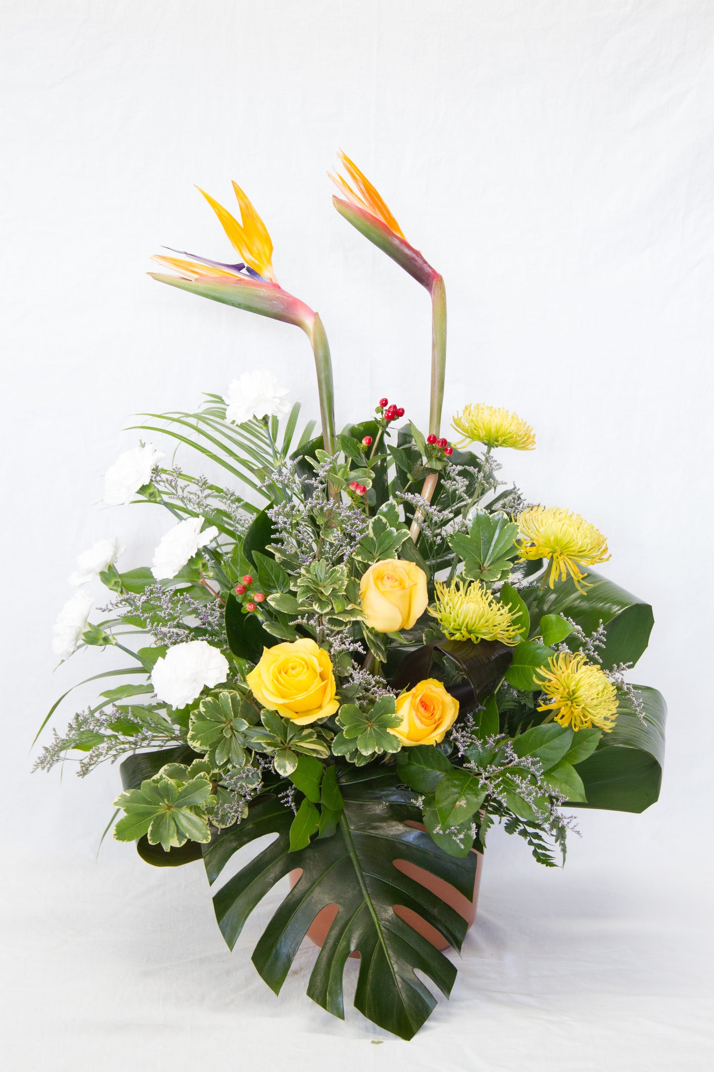 Arrangement floral funéraire exotique